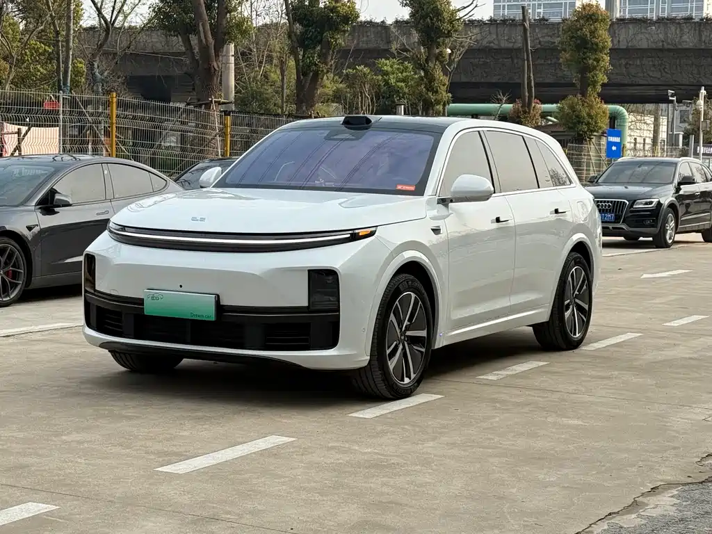 Li Auto Li L7 2024