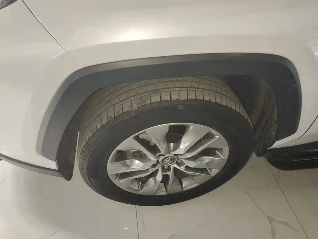Toyota Wildlander — миниатюра 23