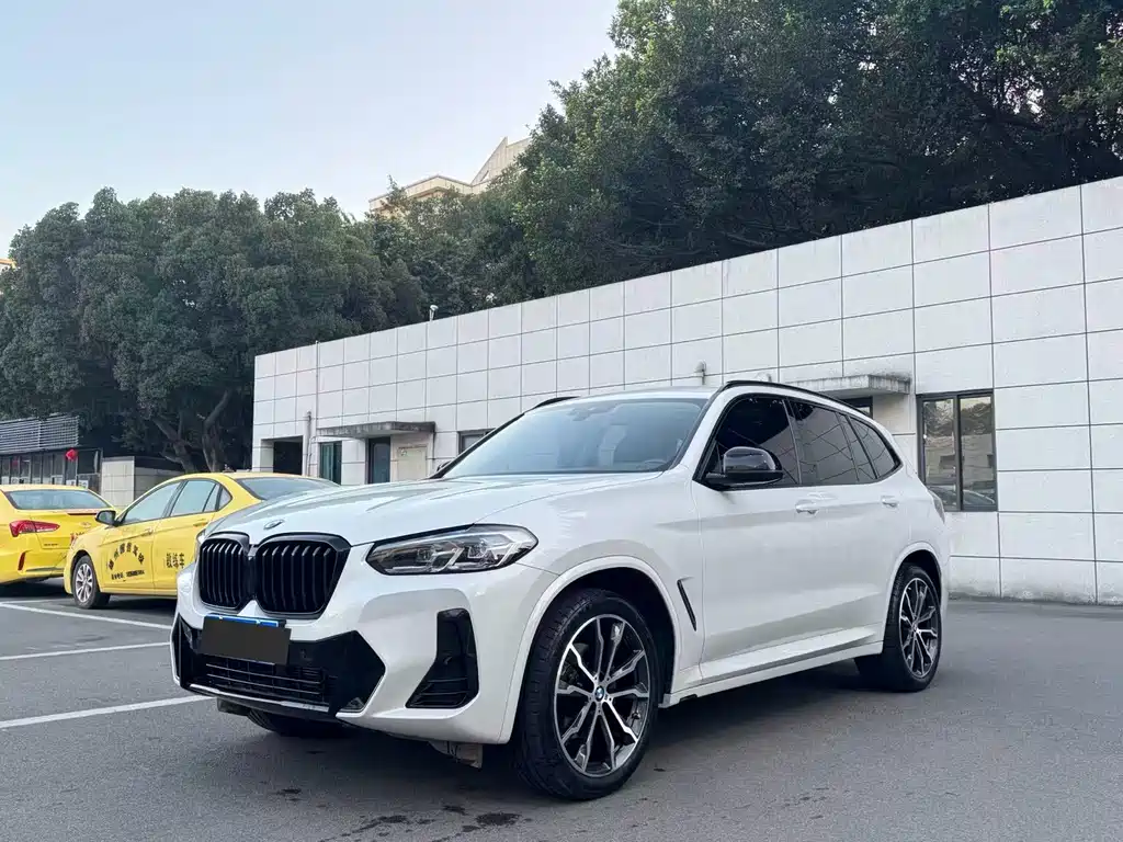 BMW X3 2022