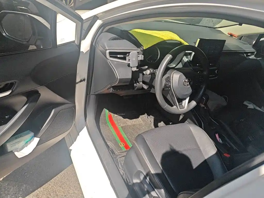 Toyota Corolla — миниатюра 14