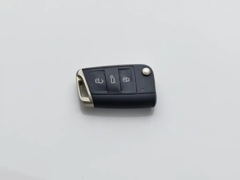 Volkswagen Lavida — миниатюра 19