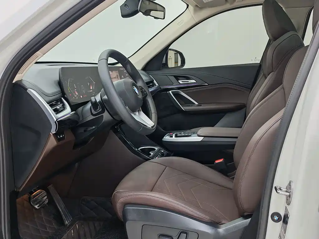 BMW X1 2024 sDrive20Li X