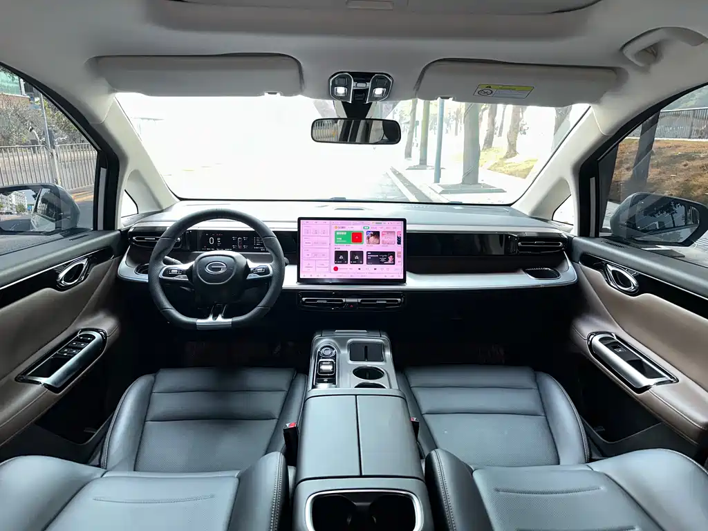 GAC TRUMPCHI E8 NEW ENERGY