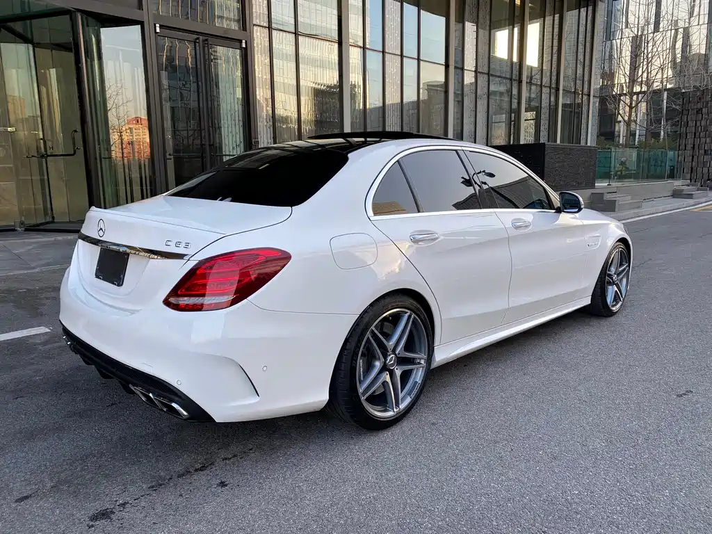 MERCEDES-BENZ C CLASS AMG