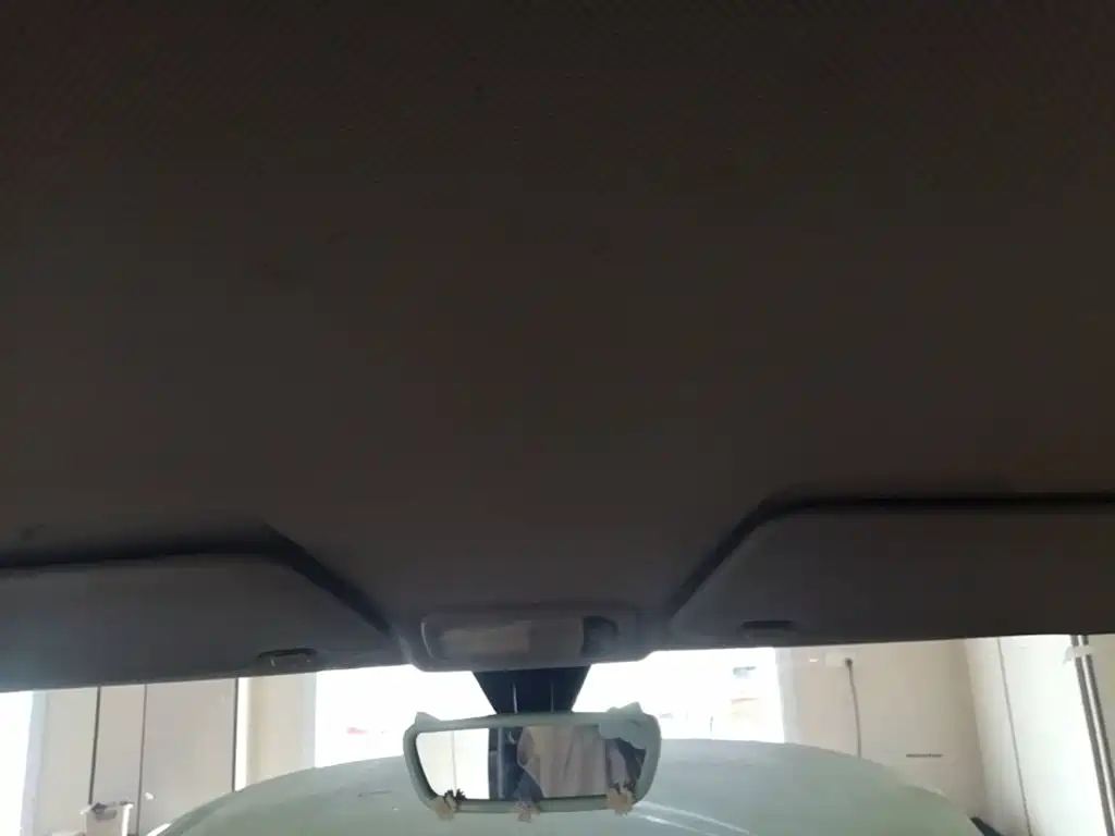 Wuling MINIEV — миниатюра 18