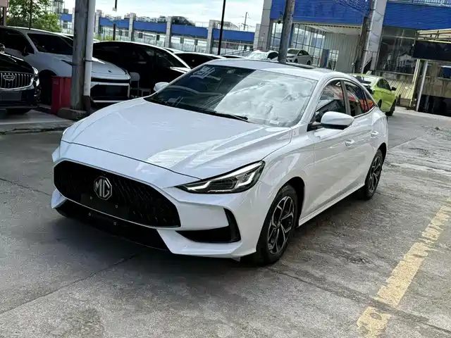 2022 MG 5