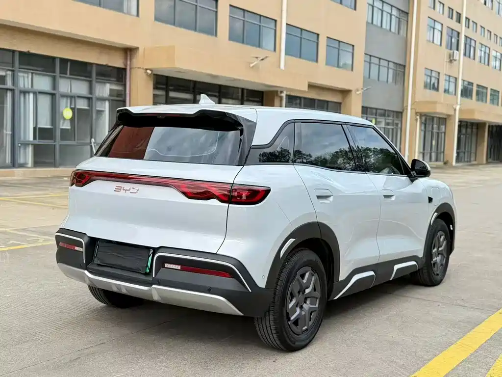 BYD Yuan UP — миниатюра 9