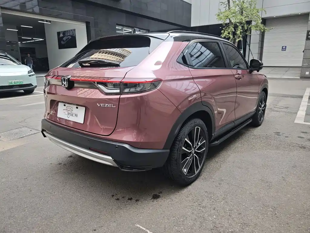 Honda Vezel 2023 1.5L CVT Luxury