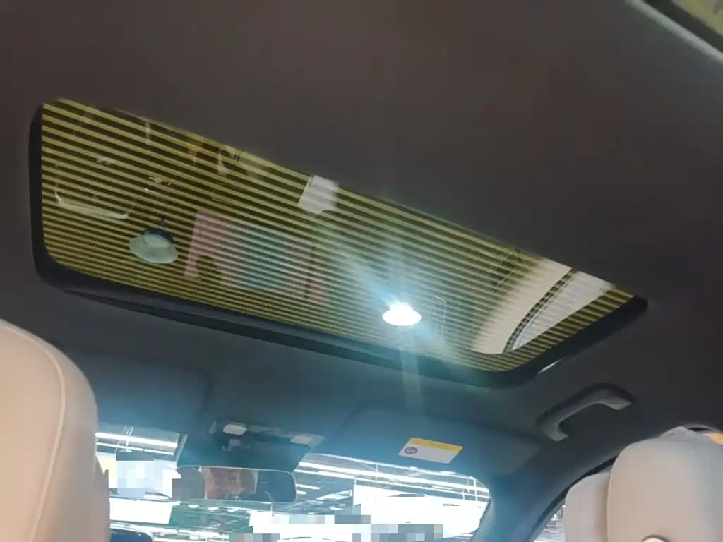 Li Auto Li L8 — миниатюра 18