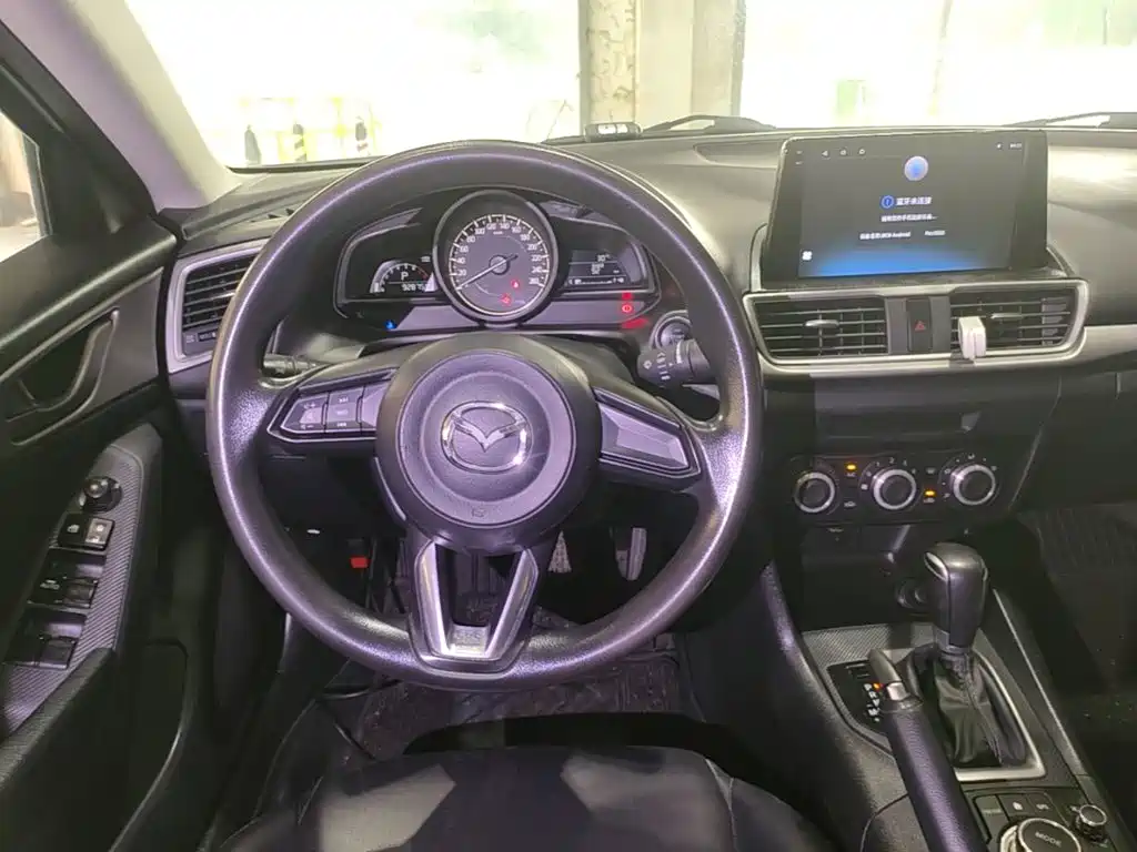 Mazda 3 Axela — миниатюра 11