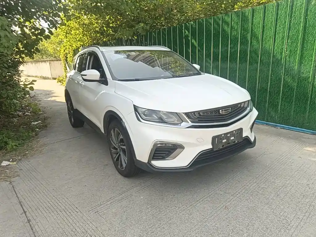 Geely Binyue — миниатюра 4