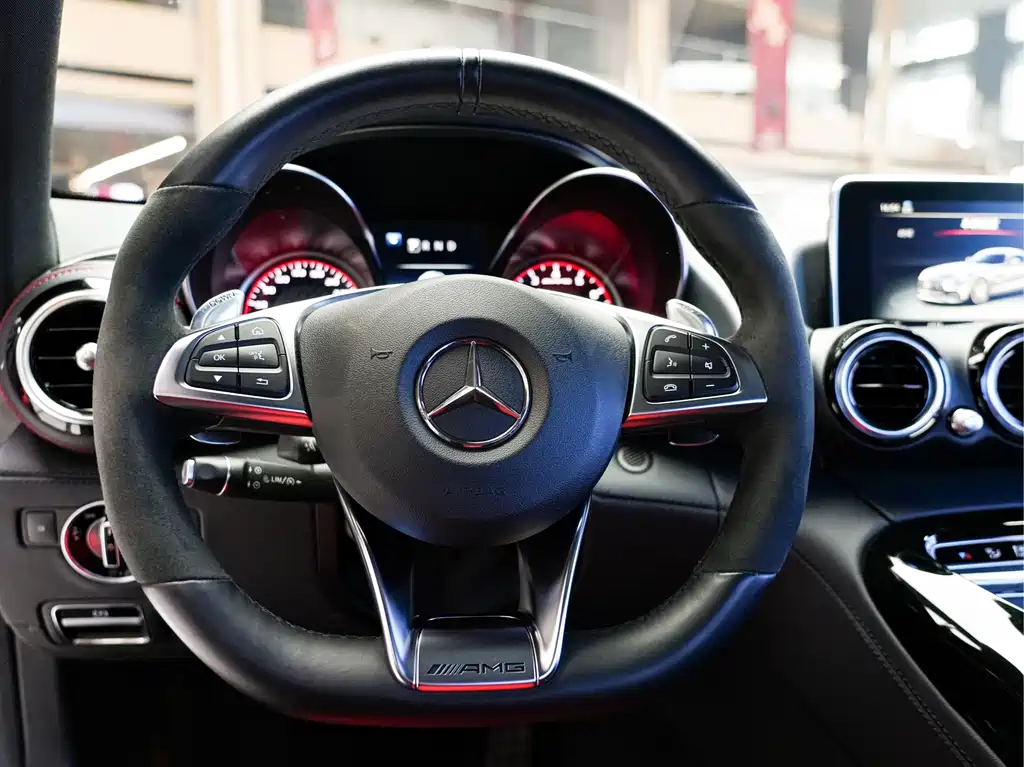 MERCEDES-BENZ AMG GT