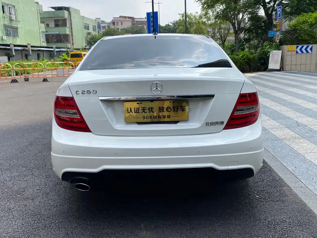 Mercedes-Benz C-Class — миниатюра 4
