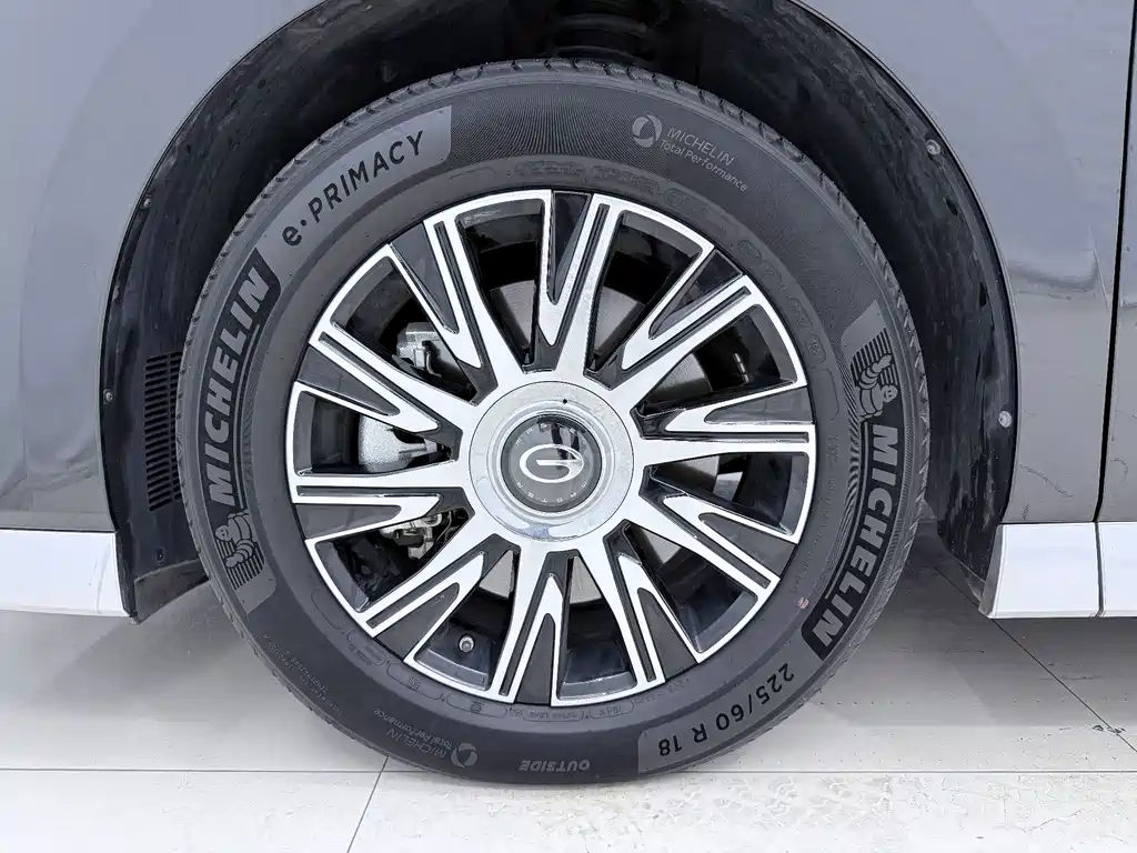 GAC Motor Trumpchi E9 — миниатюра 21