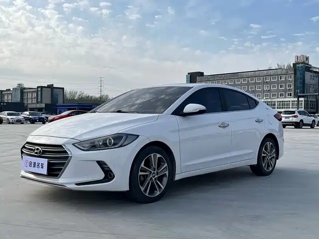 Hyundai Elantra Langdong