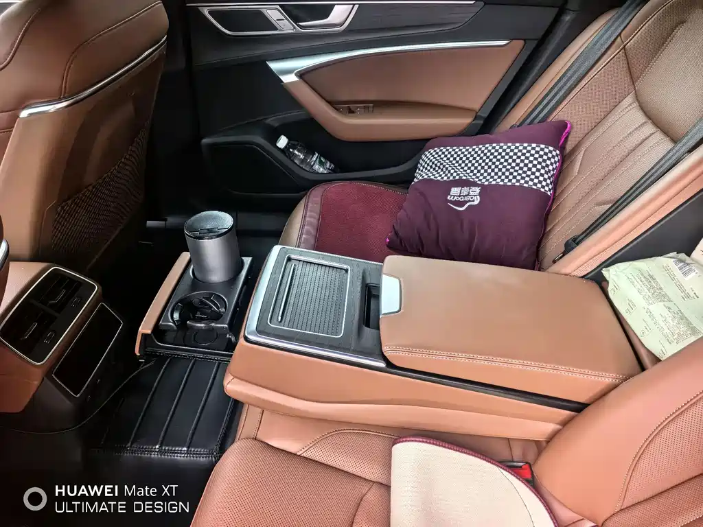 Audi A6L — миниатюра 10