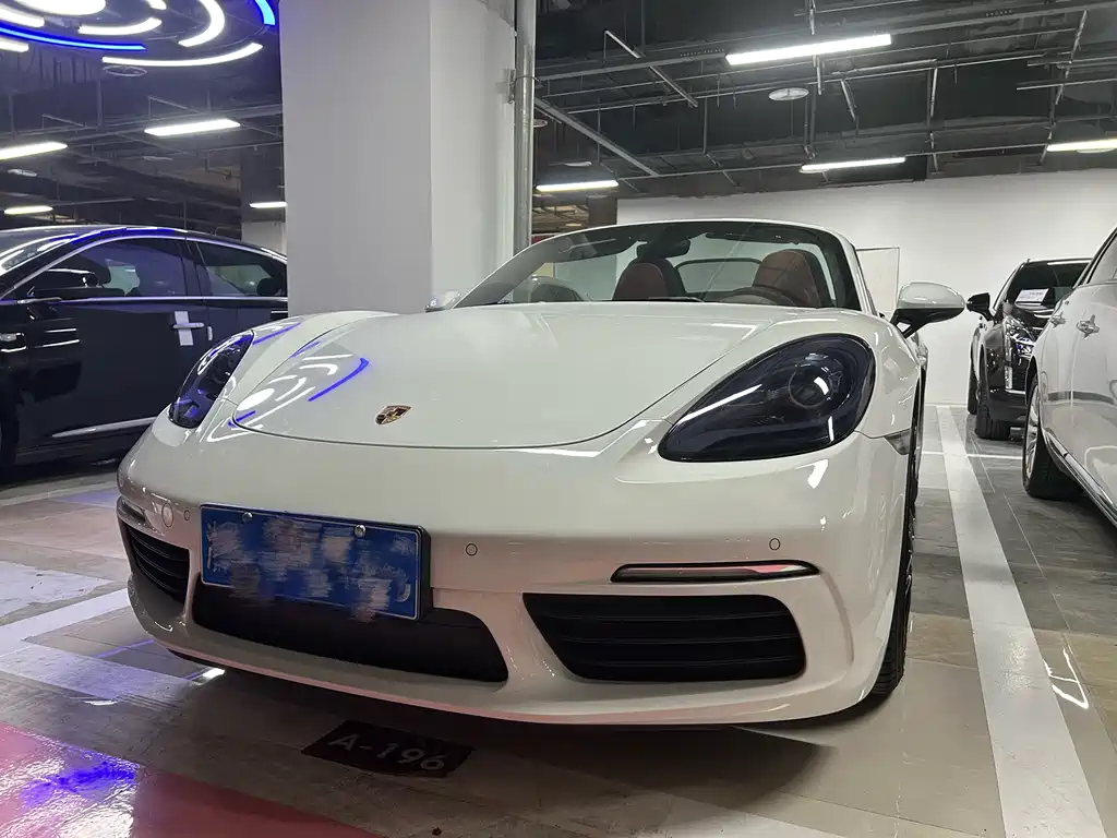PORSCHE  718