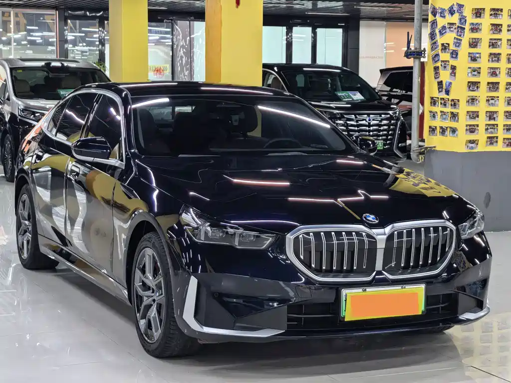 BMW i5 — миниатюра 3