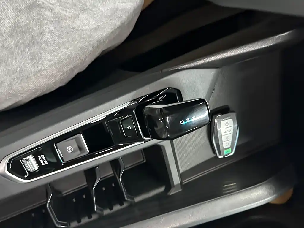 Geely Binrui — миниатюра 7