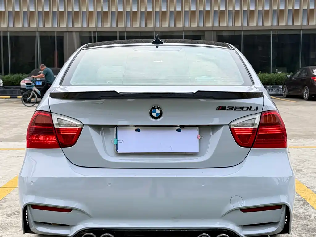 BMW 3 Series 3 2008 320i
