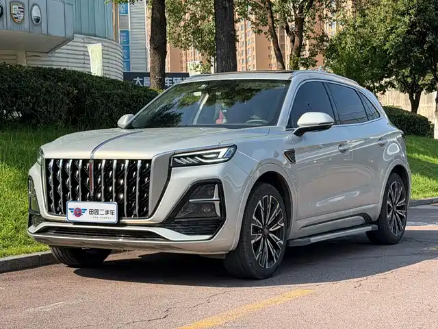 2023 Hongqi HS5