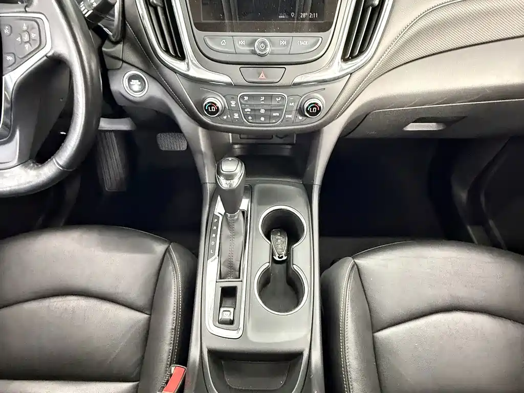 Chevrolet Equinox — миниатюра 8