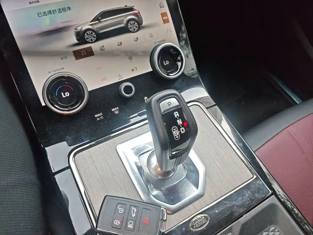 Land Rover Evoque — миниатюра 14