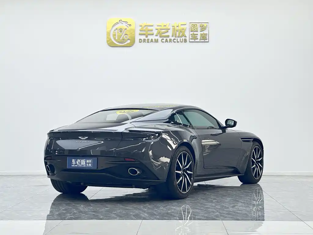 Aston Martin DB11 2019 4.0T V8 Coupe