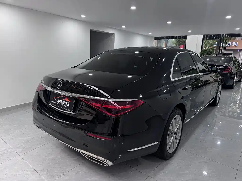 Mercedes-Benz S-Class — миниатюра 7