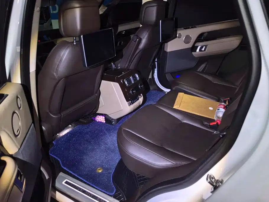 Land Rover Range Rover — миниатюра 11