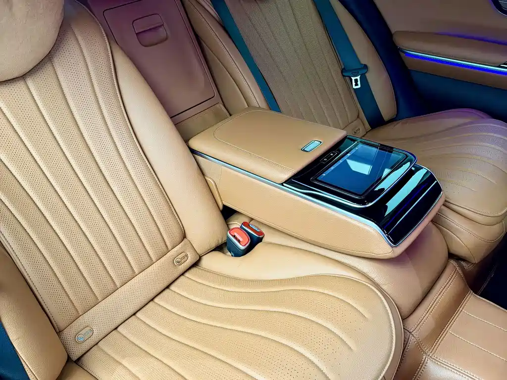 Mercedes-Benz S-Class — миниатюра 15