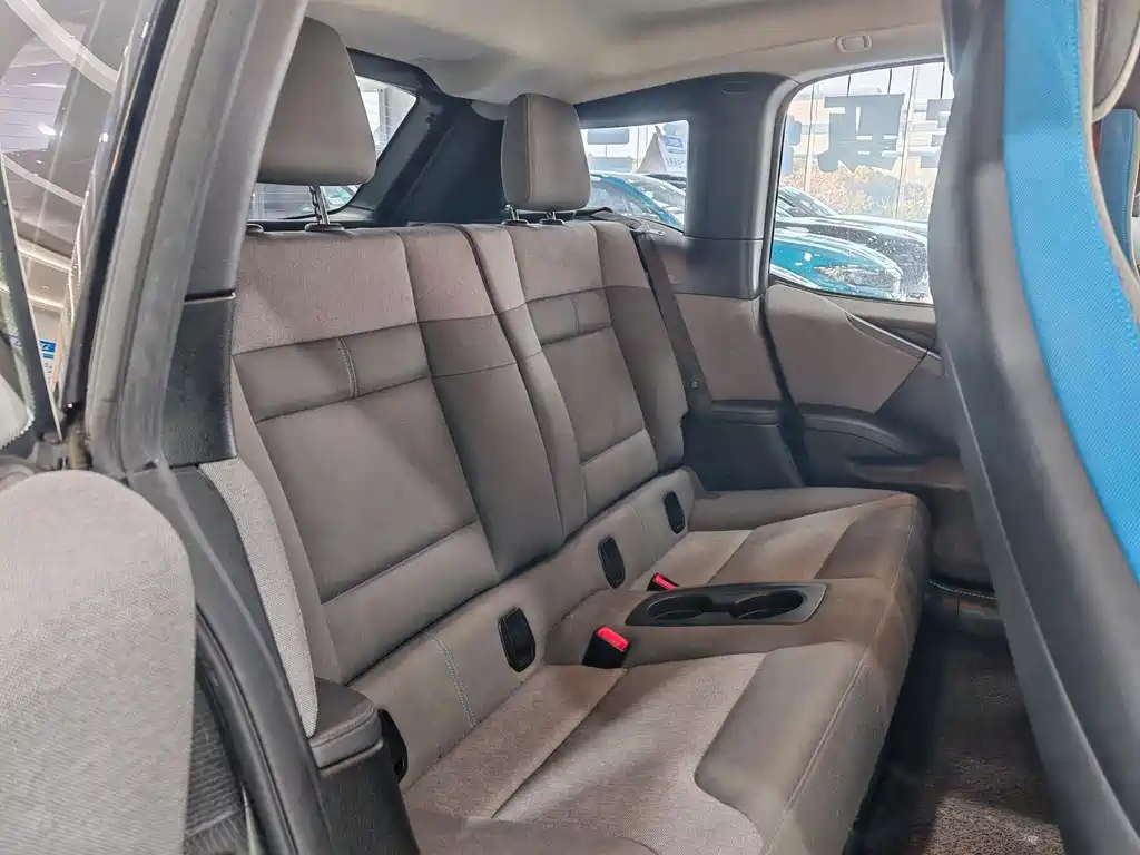 BMW i3 (Import) — миниатюра 12