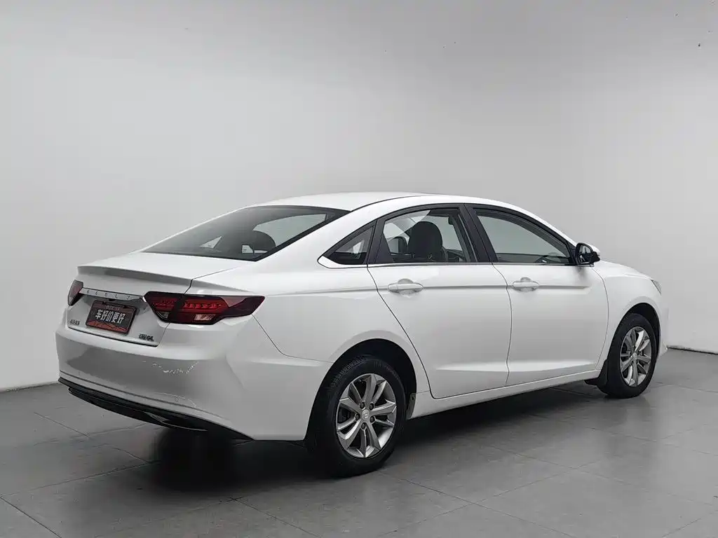 Geely Emgrand GL — миниатюра 2