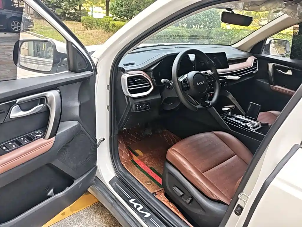 Kia Sportage — миниатюра 16