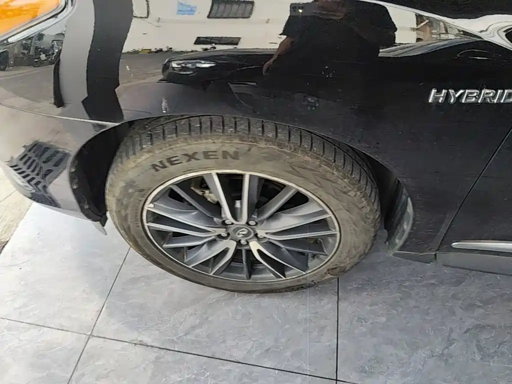 Infiniti QX60 (Import) — миниатюра 23