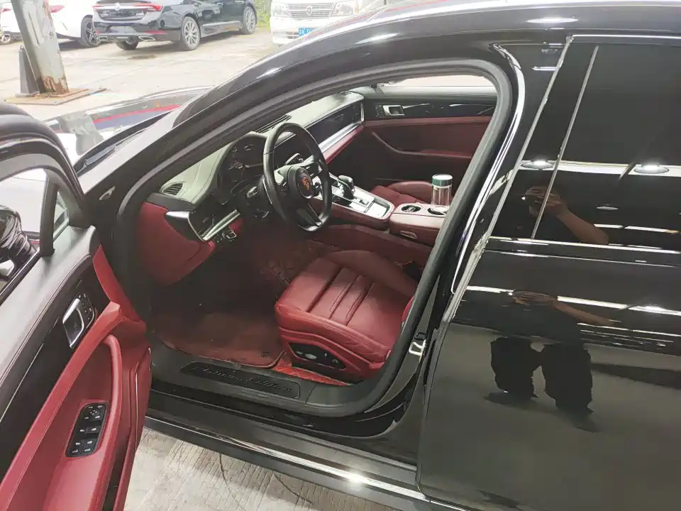 Porsche Panamera — миниатюра 4