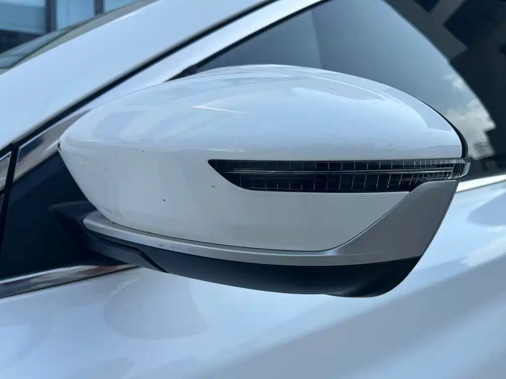 Geely Binyue — миниатюра 28