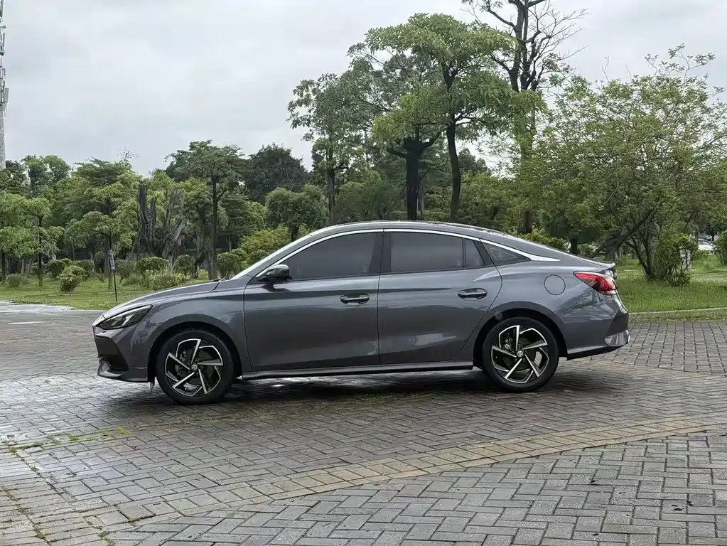 MG MG5 300TGI DCT Trend Plus Flagship Edition, фото 5