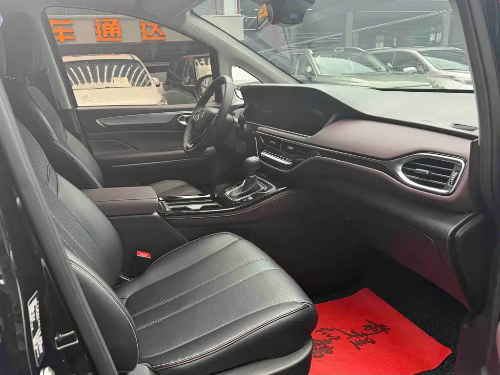GAC Motor Trumpchi M6 — миниатюра 17