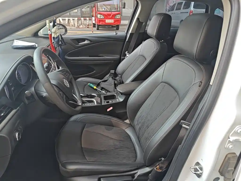 Buick Verano — миниатюра 15
