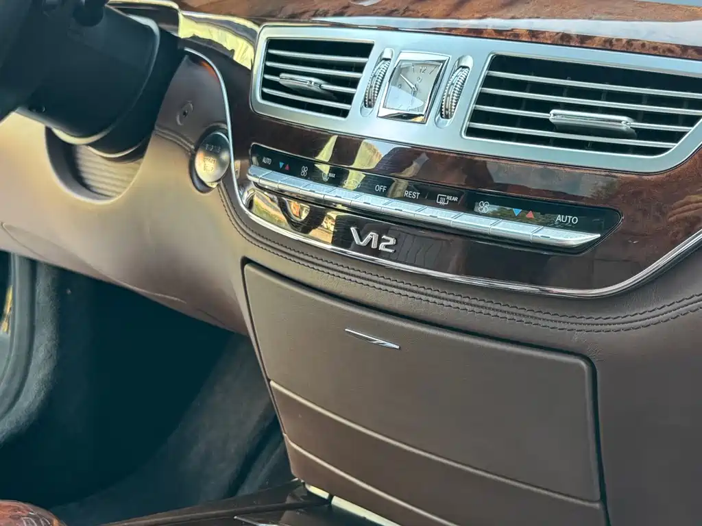 Mercedes-Benz S-Class — миниатюра 17