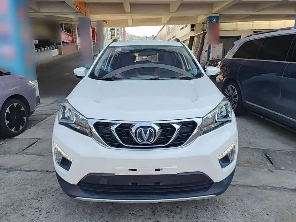 Changan CS15 — миниатюра 3