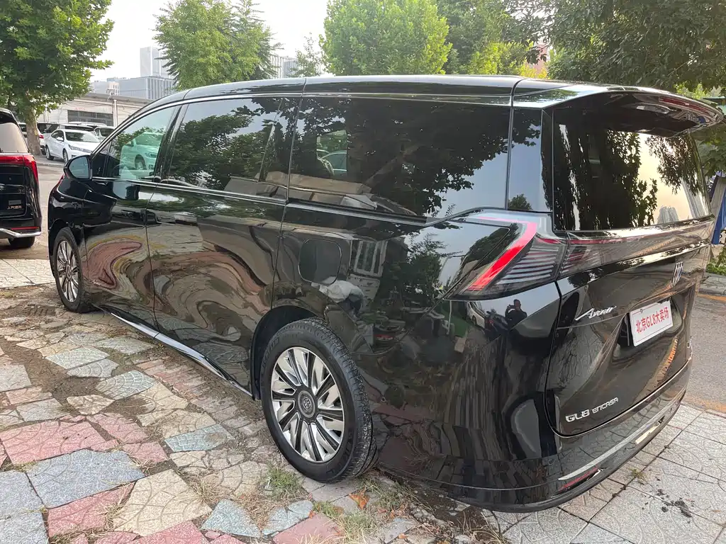 Buick Не похоже, что ты семья. — миниатюра 4