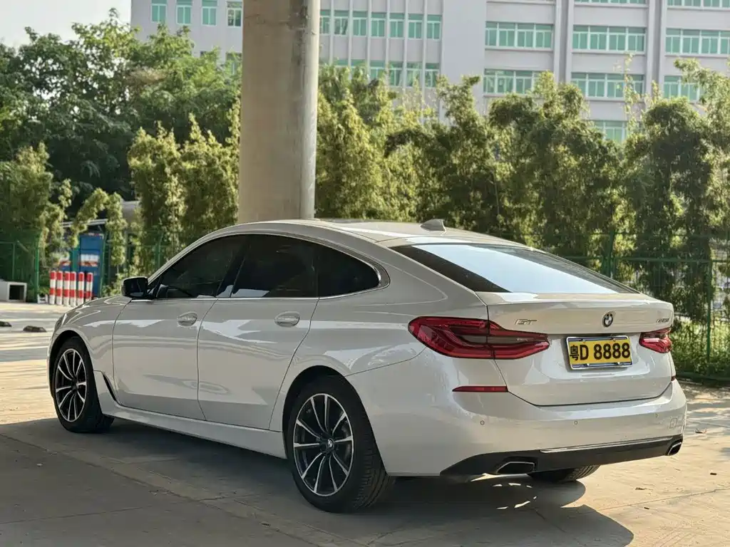 BMW 6 Series GT — миниатюра 5