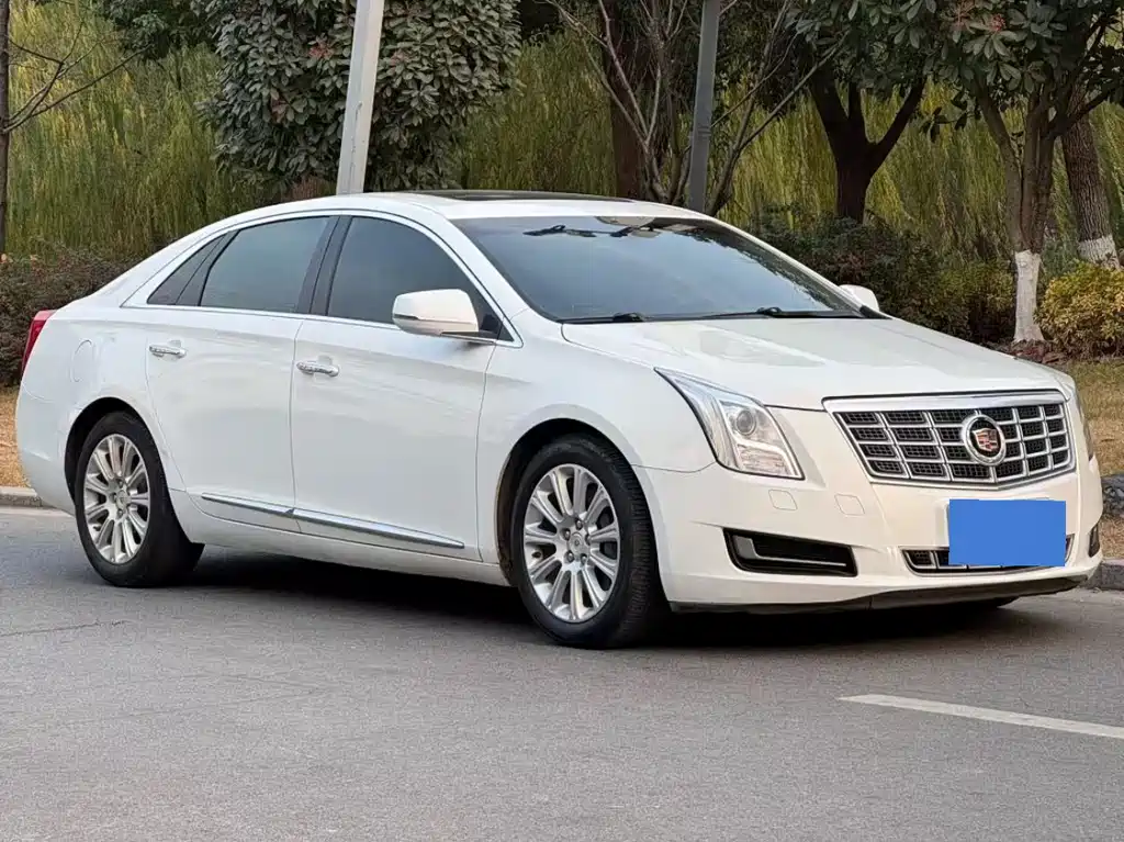 Cadillac XTS 2013 28T Comfort