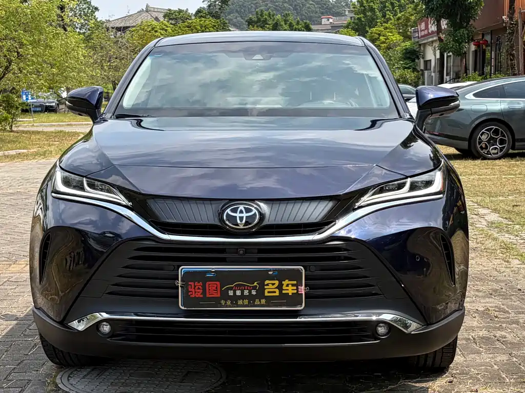 Toyota Harrier — миниатюра 2