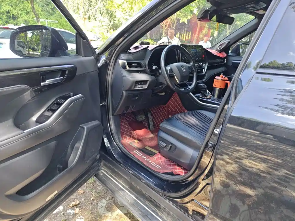 Toyota Crown Kluger — миниатюра 14