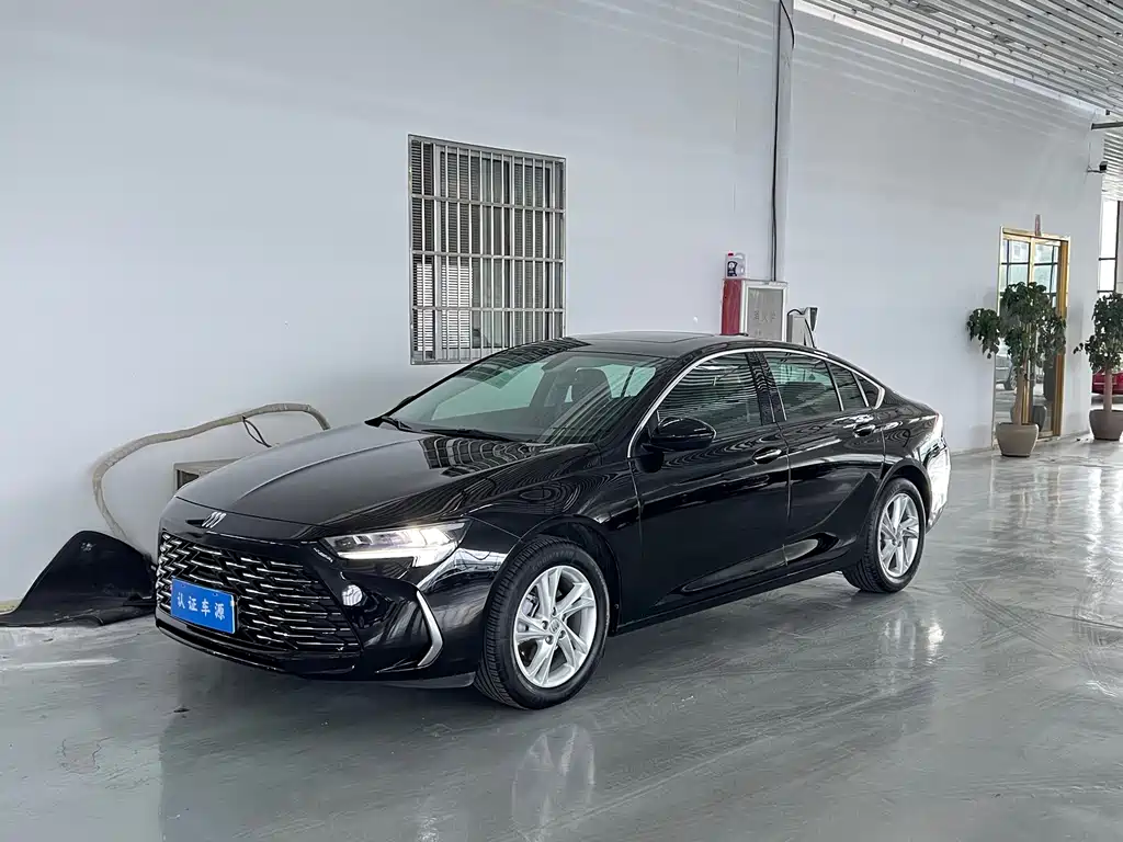 2024 Buick Regal - zdjęcie 1 z 24