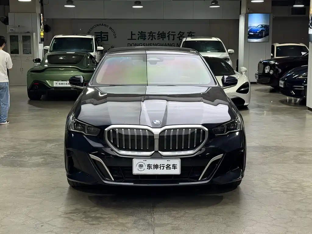 BMW 5 Series 5 2024 525Li M Sport