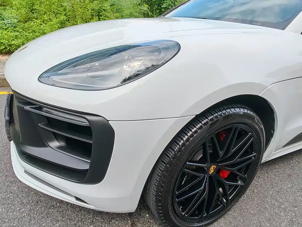 Porsche Macan — миниатюра 4